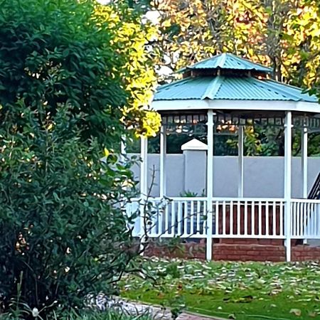 Bellevue Manor Guest House دندي المظهر الخارجي الصورة